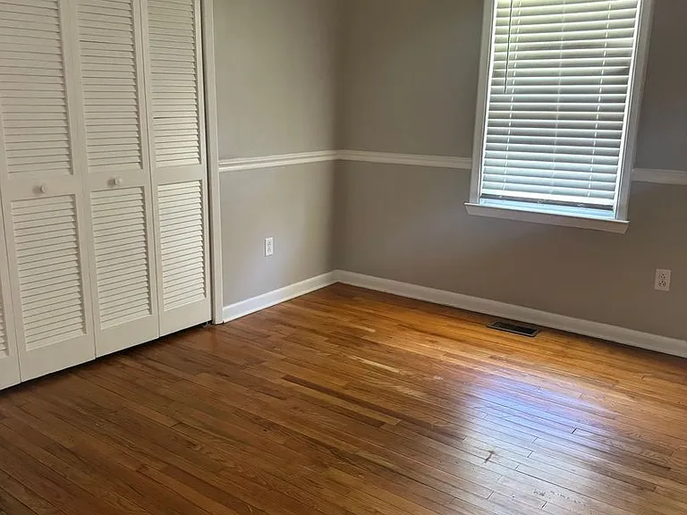 734 Jeffrey St — Photo 9