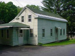 55 Powder Mill Rd, Valley Falls, NY 12185