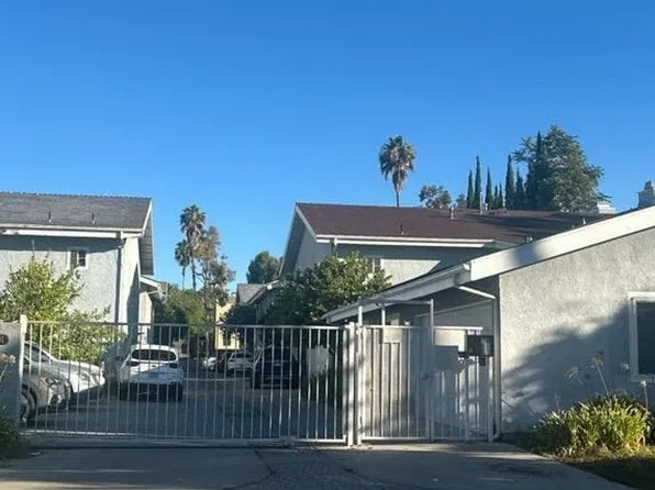 18985 Gault St, Reseda, CA 91335