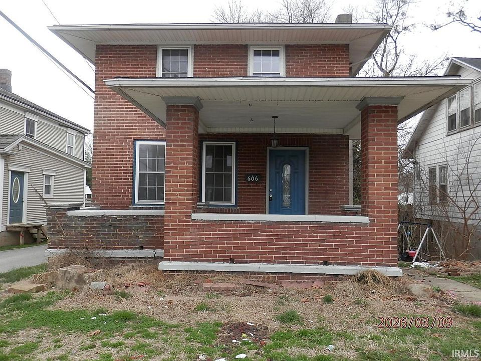 1st image of 606 Adams St