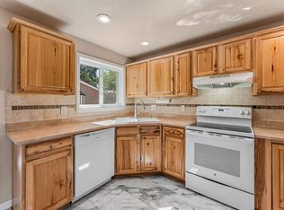 8200 W 51st Ave, Arvada, CO 80002