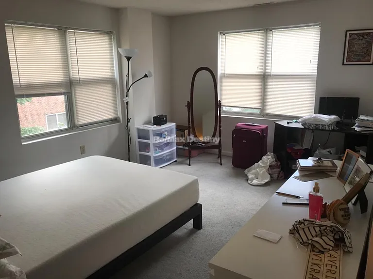 175 Beacon St #406 — Photo 8