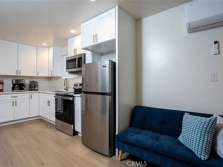 3121 Obama Blvd — Photo 9