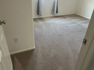 12964 Luna Rd, Victorville, CA 92392