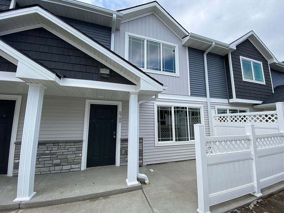 1st image of 5709 NE Dawson Ln