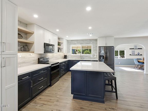 4th image of 1027 S 79TH Way