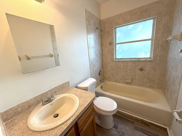 4850 Sutton Ave — Photo 15