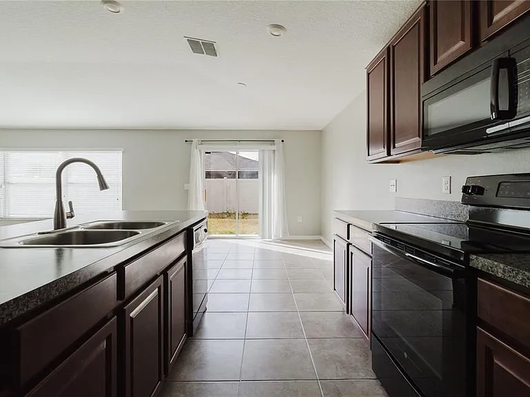 304 Cascade Bend Dr — Photo 65