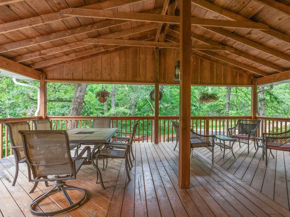 208 Lafayette Lane, Branson, MO 65616