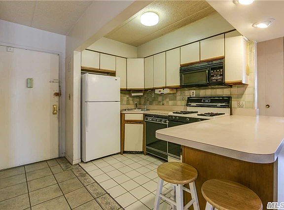 3rd image of 54-09 108 St #4 A