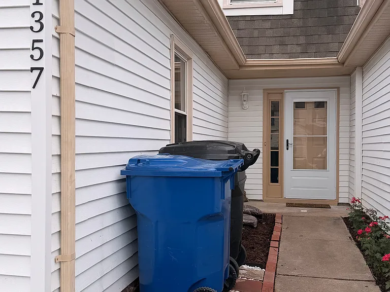 1357 Hafford Rd — Photo 9