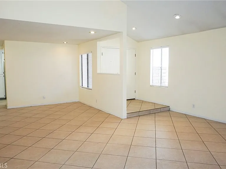 21848 Dupont St — Photo 4