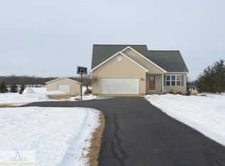 6160 W Pratt Rd, Dewitt, MI 48820