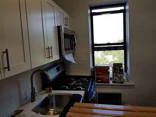 Rented by The Coop Connection LLC | media 21