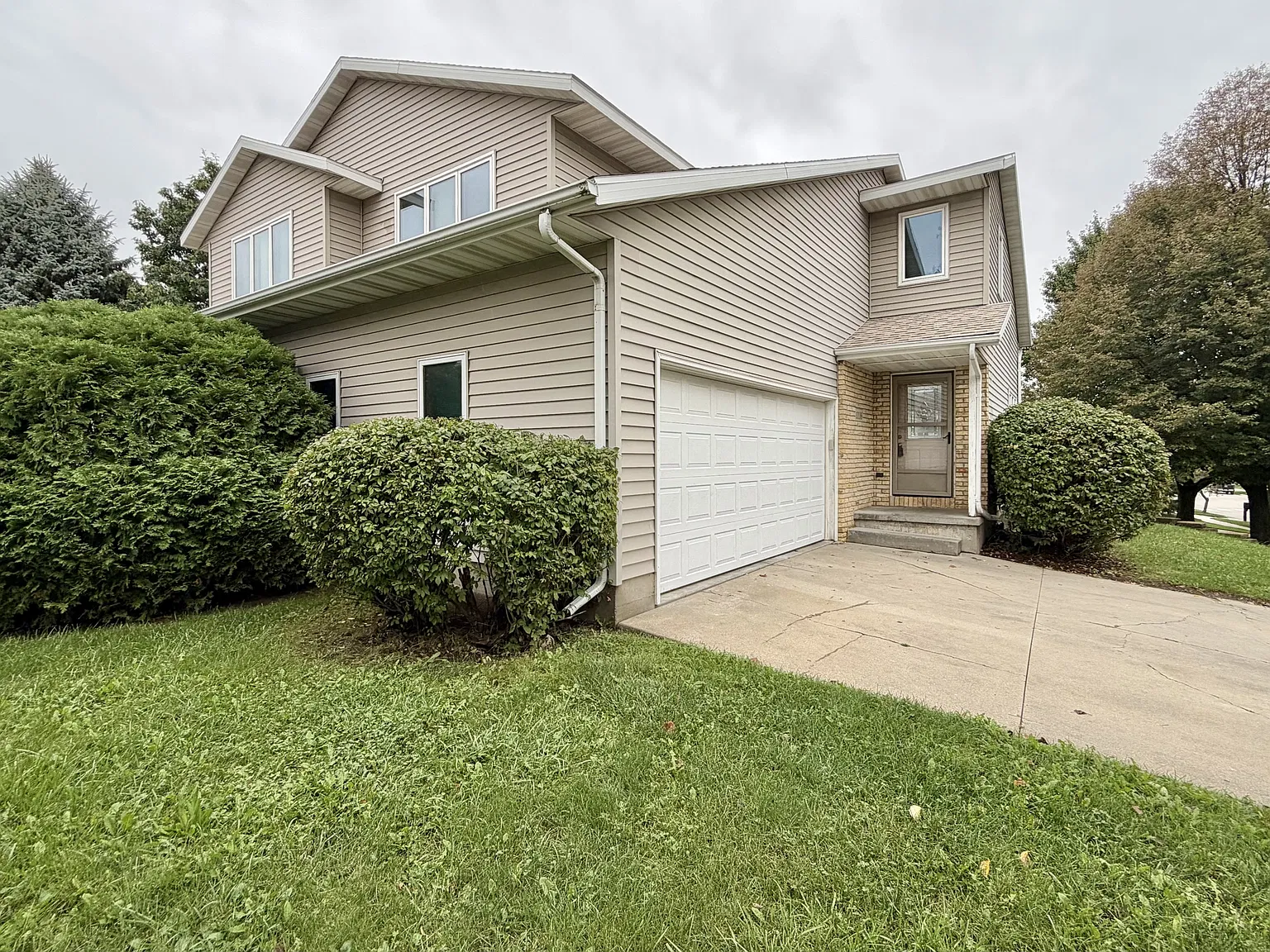 1116 Greig Trail - 1 — Photo 4