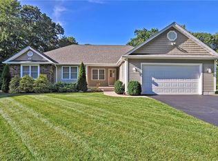 13 Lennon Rd, Lincoln, RI 02865