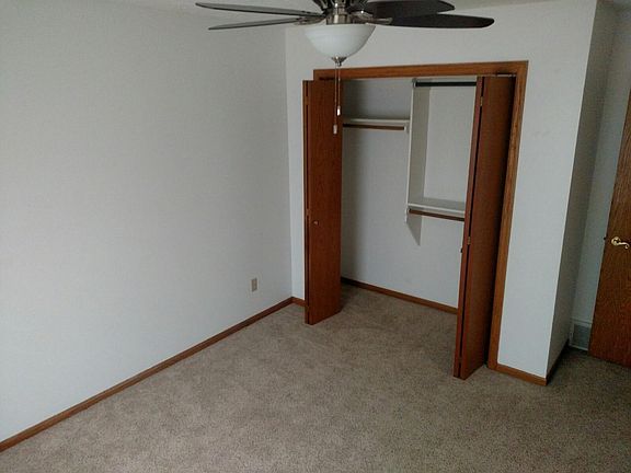 5th image of 2809 Macineery Dr APT 2204