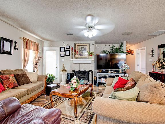 5th image of 8202 Avenue W
