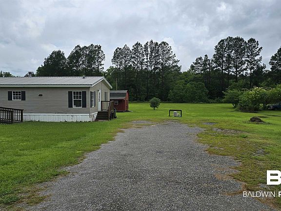 2nd image of 23649 Cumberland Rd