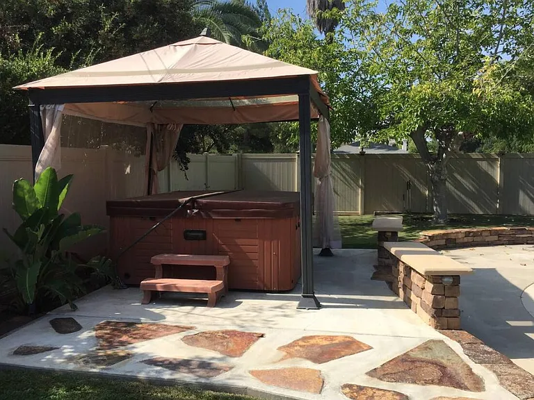 364 Los Robles Cres — Photo 25