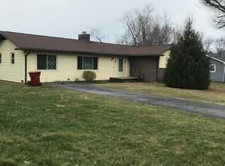 1204 Greenfield Dr, Johnson City, TN 37604