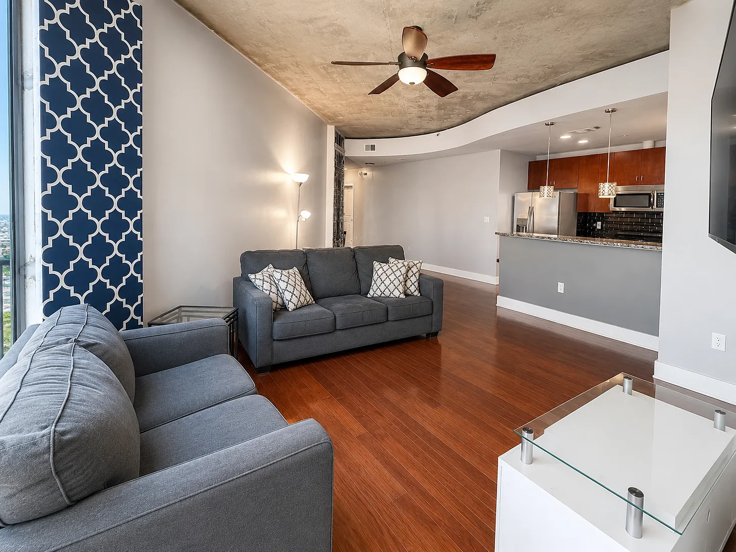 400 W Peachtree St NW — Photo 4