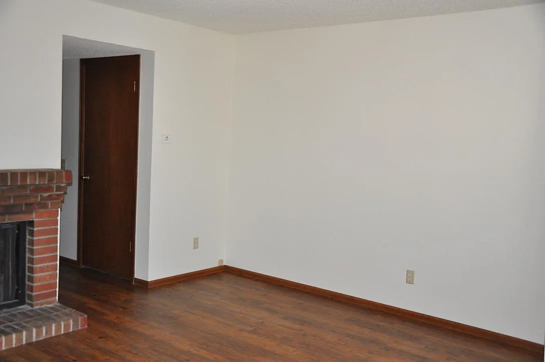 11506 Community Center Dr — Photo 3