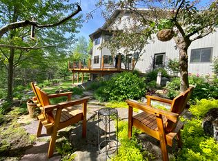 395 Golf Course Dr, Columbia Falls, MT 59912