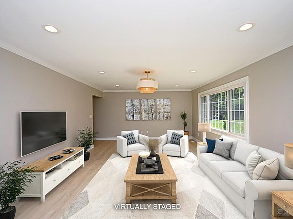 3rd image of 3170 S Whitetree Cir