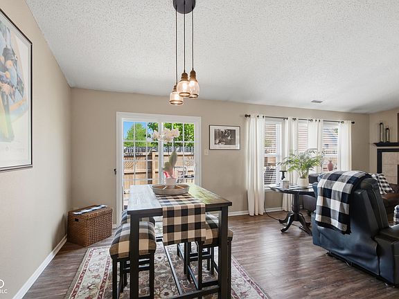 5th image of 1476 Lavender Dr
