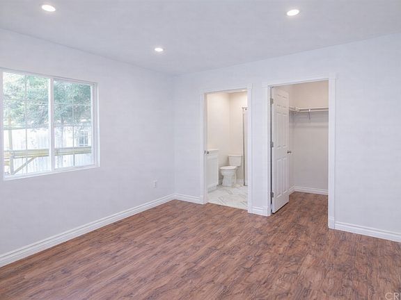 5th image of 15143 Covello St