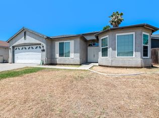 1376 Olympia Ave, Tulare, CA 93274