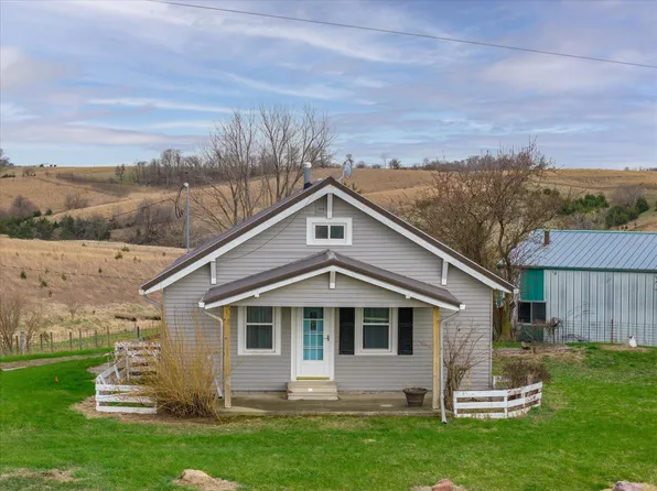 2260 310th St, Exira, IA 50076
