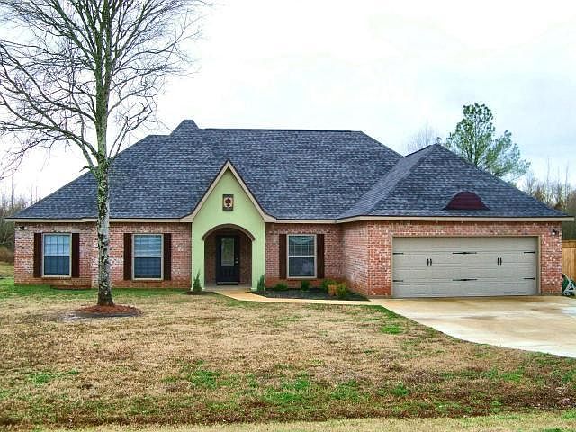 1st image of 411 Delia Dr
