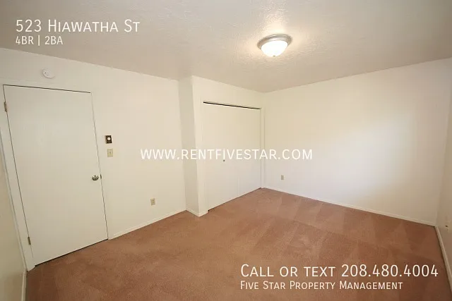 523 Hiawatha St — Photo 5