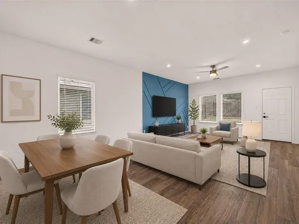 12338 Lariat Run Dr, Houston, TX 77067