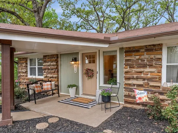 316 Bronzewood Ln, Van Buren, AR 72956