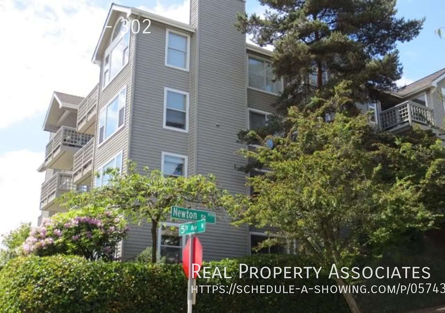 Condo on Queen Anne — Photo 1