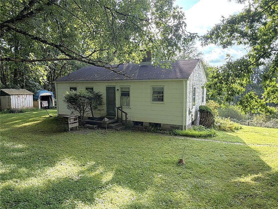 1st image of 26 Mountain Rd