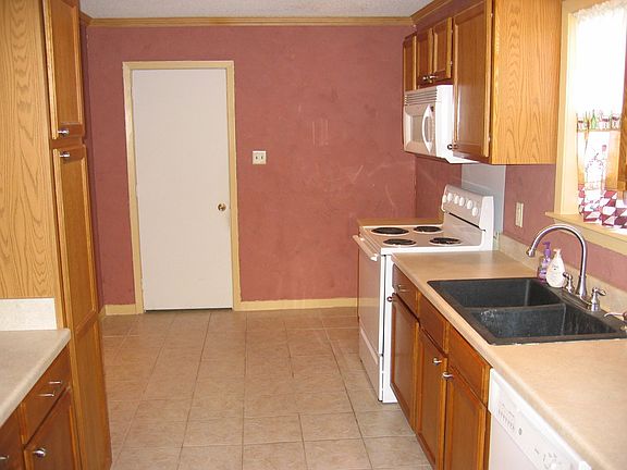 4th image of 11393 Harris Dr