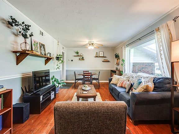 5th image of 1506 Andover Ct