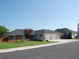 8503 Grove Ave, Yakima, WA 98908