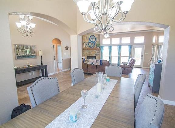 4th image of 126 Oak Pointe