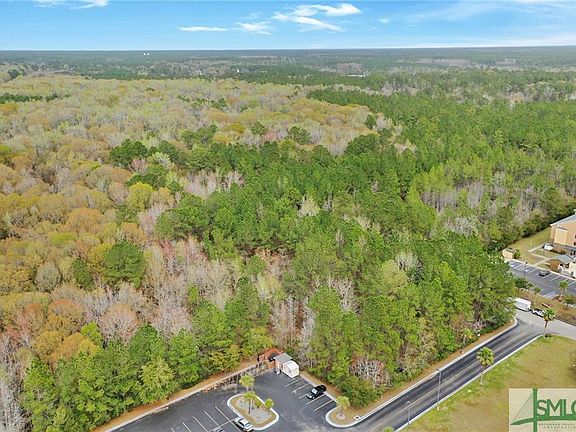 4th image of 1388 E Oglethorpe Hwy