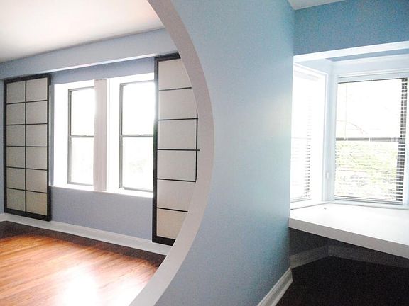 4th image of 390 N Euclid Ave