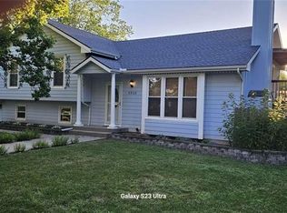 8523 N Crawford Ave, Kansas City, MO 64153