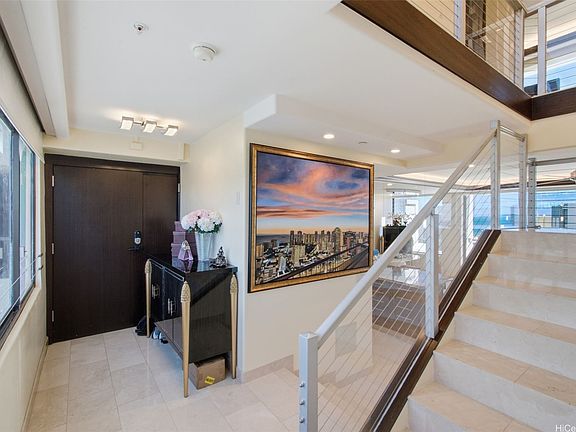 2nd image of 2333 Kapiolani Blvd APT 3517
