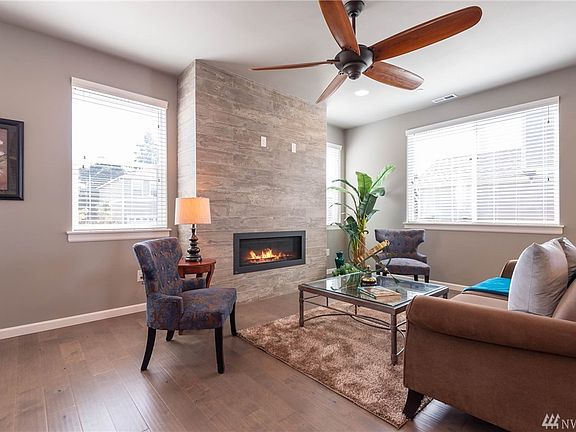 4th image of 4516 79th Avenue Ct W