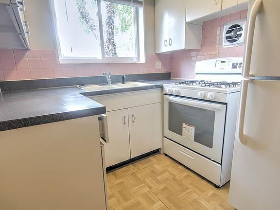 5th image of 3510 Russell Blvd APT 4