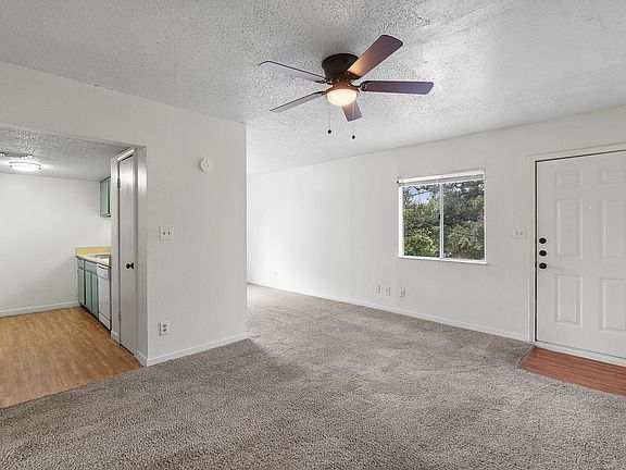 3rd image of 1021 Chestnut St APT D16